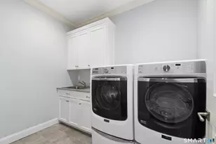 21 Ravenglass Dr, Stamford, CT 06903 - Photo 30