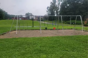 244 High Path Rd, Windsor, CT 06095 - Photo 20