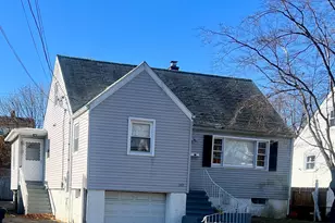 565 Hart St, Bridgeport, CT 06606 - Photo 1