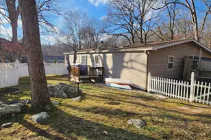 43 Evergreen Park, Clinton, CT 06413 - Photo 18