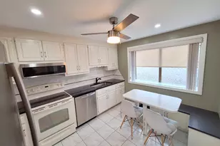 238 Skyview Dr, Cromwell, CT 06416 - Photo 6