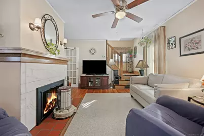 315 Tesiny Avenue, Bridgeport, CT 06606 - Photo 4