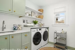 12 Sugar Plum Ln, Fairfield, CT 06824 - Photo 10