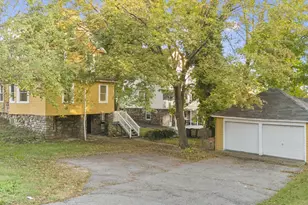 1148 Hope St, Stamford, CT 06907 - Photo 2