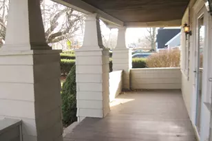 1634 Stanley St, New Britain, CT 06053 - Photo 8