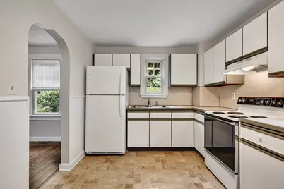 310 Lakeview Avenue, Seymour, CT 06483 - Photo 4