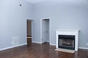 98 Kaye Vue Dr, Hamden, CT 06514 - Photo 4