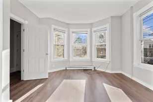 394 Gregory St, Bridgeport, CT 06604 - Photo 12