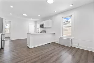 394 Gregory St, Bridgeport, CT 06604 - Photo 12