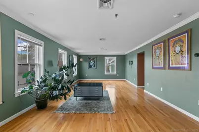 677 Quinnipiac Avenue #9, New Haven, CT 06513 - Photo 2