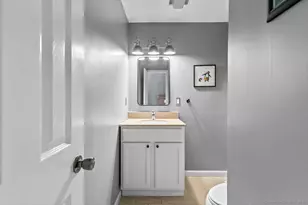 677 Quinnipiac Ave, New Haven, CT 06513 - Photo 28