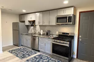 360 Vincellette St, Bridgeport, CT 06606 - Photo 4