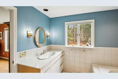 63 Duncaster Road, Bloomfield, CT 06002 - Photo 30