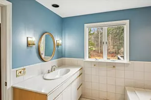 63 Duncaster Rd, Bloomfield, CT 06002 - Photo 30