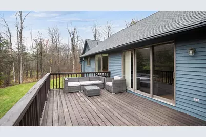 63 Duncaster Road, Bloomfield, CT 06002 - Photo 6