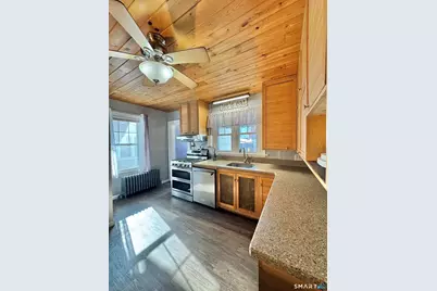 2 Treadwell Street, West Haven, CT 06516 - Photo 14