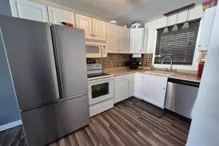 74 Athol St, Killingly, CT 06239 - Photo 6