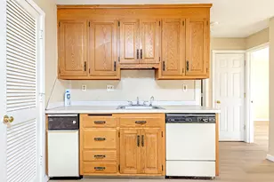 50 Long St, New Britain, CT 06051 - Photo 10