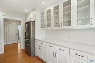 766 Nyack Ln, Stratford, CT 06614 - Photo 10