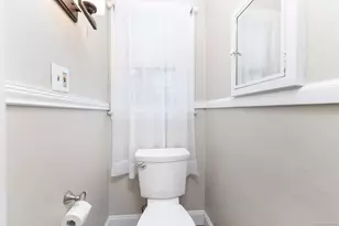 23 Highview Ave, Wethersfield, CT 06109 - Photo 12