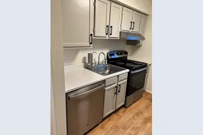 11 King Arthur Drive #2F, East Lyme, CT 06357 - Photo 4