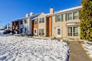 26 Rockledge Loop, Torrington, CT 06790 - Photo 2