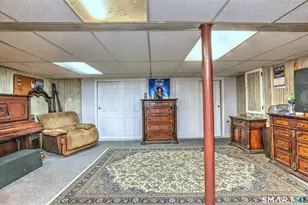 316 Goldenrod Ave, Bridgeport, CT 06606 - Photo 34