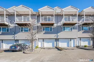 330 Crystal Ave, New London, CT 06320 - Photo 4