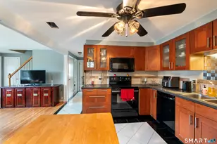 34 Dorman Rd, New Britain, CT 06053 - Photo 4