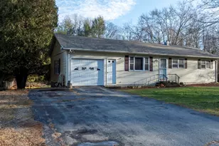 142 Starr St, Norwich, CT 06360 - Photo 2