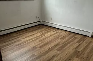 66 York St, Waterbury, CT 06704 - Photo 14