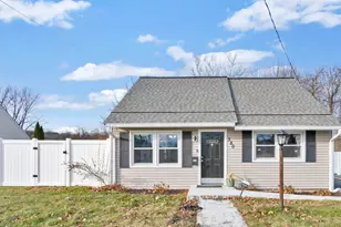 380 Glen Hills Rd, Meriden, CT 06451 - Photo 2