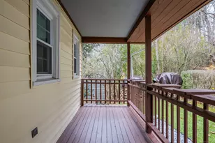 27 High St, New Hartford, CT 06057 - Photo 4