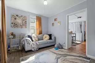 9 E Lawlor St, New Britain, CT 06051 - Photo 6