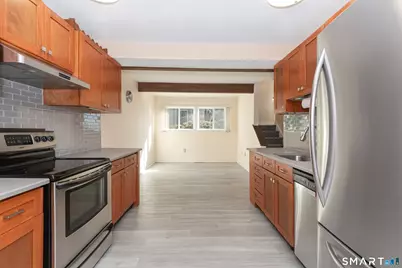 24 Woods Way #122A, Woodbury, CT 06798 - Photo 8