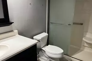 136 Pembroke Rd, Danbury, CT 06811 - Photo 14