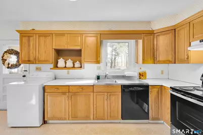 253 Elmwood Circle, Cheshire, CT 06410 - Photo 18