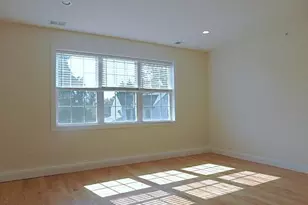 390 Boston Neck Rd, Suffield, CT 06078 - Photo 12