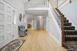 47 Hillsboro Dr, West Hartford, CT 06107 - Photo 4