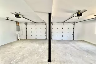 66 Mansfield Ave, Waterbury, CT 06705 - Photo 14