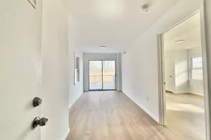 66 Mansfield Ave, Waterbury, CT 06705 - Photo 8