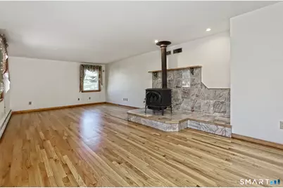 180 White Drive, Hamden, CT 06514 - Photo 6