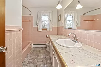 180 White Drive, Hamden, CT 06514 - Photo 18