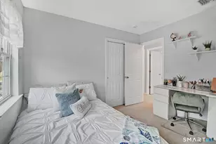 27 Merriman Ln, Wallingford, CT 06492 - Photo 36