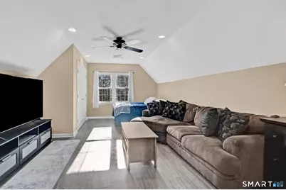 27 Merriman Lane, Wallingford, CT 06492 - Photo 32