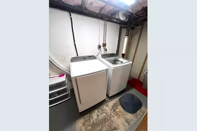 20 Glenfield Avenue, Stratford, CT 06614 - Photo 10