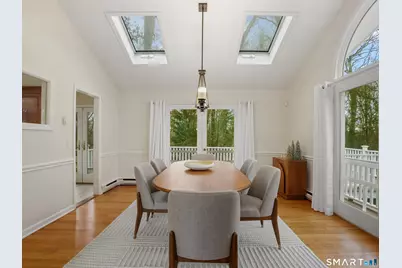 25 Riverbank Drive, Stamford, CT 06903 - Photo 8