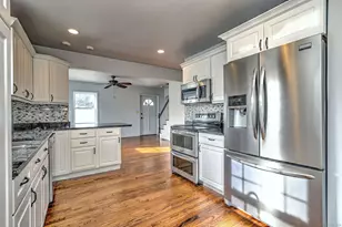 113 Chester St, Hamden, CT 06514 - Photo 16