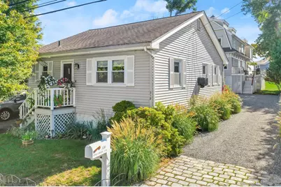 318 Pine Creek Avenue, Fairfield, CT 06824 - Photo 1