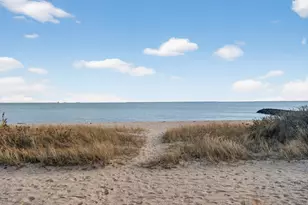 142 W Walk, West Haven, CT 06516 - Photo 18